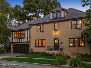 2449 Marcy Ave, Evanston, IL 60201