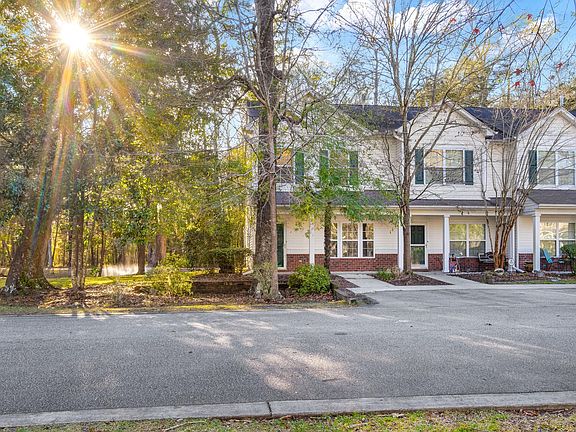3rd image of 206 Chinquapin Dr
