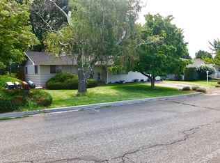 115 N 46th Ave, Yakima, WA