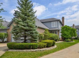 317 Lynwood Cir, Bloomingdale, IL 60108