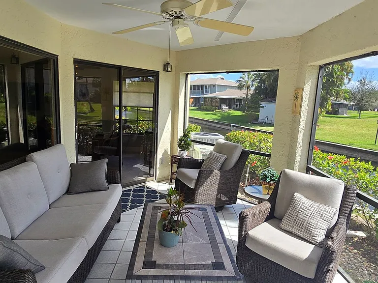 9595 Halyards Ct #11 — Photo 10