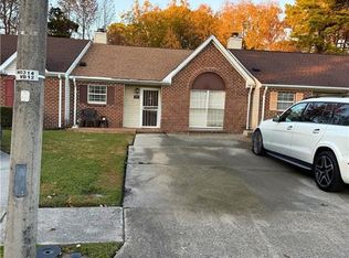 48 Holly Hill Ln, Portsmouth, VA 23702