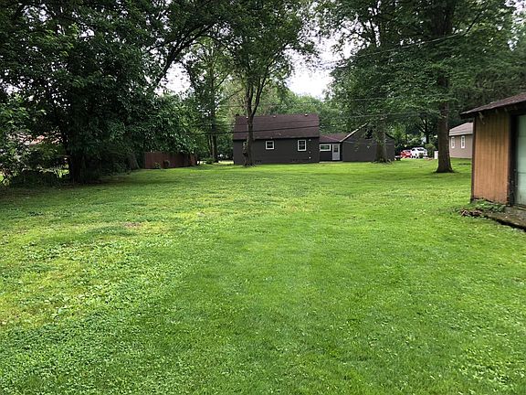 2nd image of 6996 Big Creek Pkwy