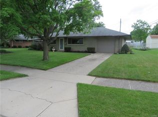 3910 Elmira Dr, Dayton, OH 45439