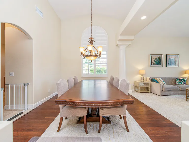 32514 Hupa Dr — Photo 2