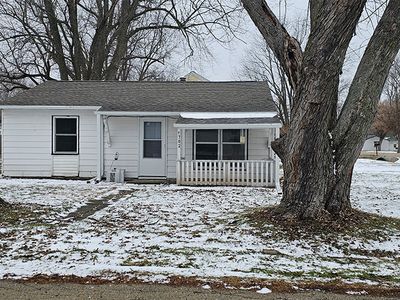 1702 W 9th St, Dixon, IL, 61021