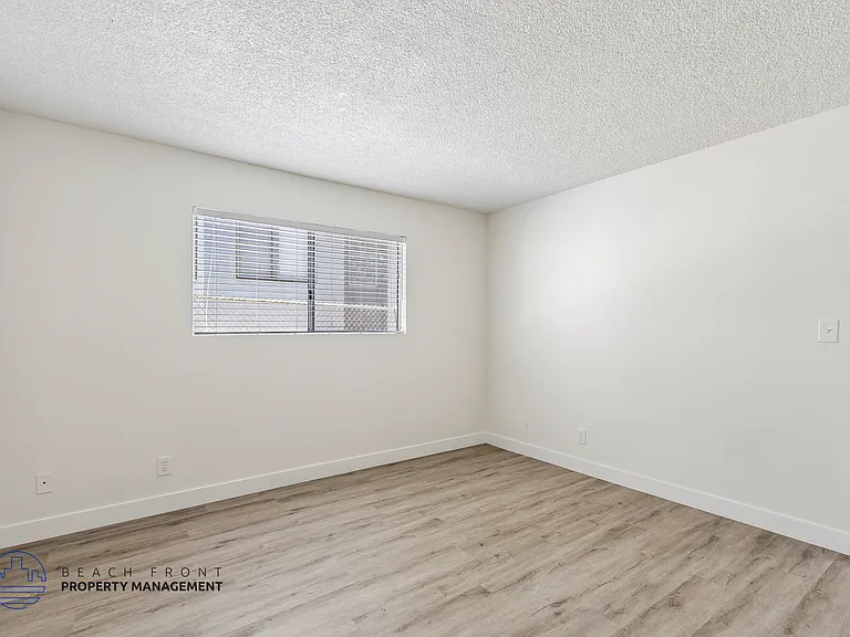 817 Hill St. — Photo 14