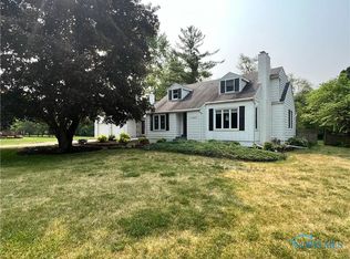 11045 West St, Whitehouse, OH 43571
