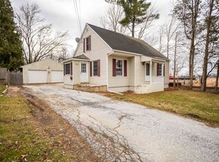 2 Lakeview Ter, Saint Albans, VT 05478