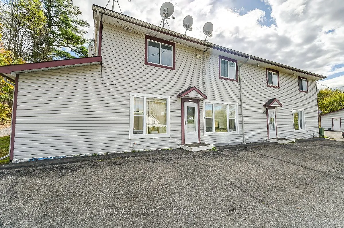2 bed, $1,795 — Photo 3