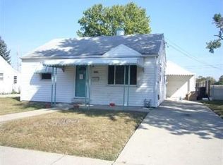 39 Robert St, Dayton, OH 45449