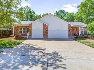 1263 Denali Dr #B, Festus, MO 63028