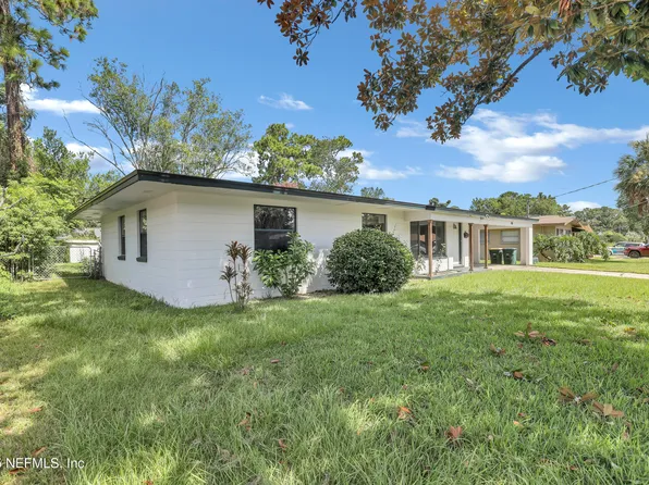 820 MONTEGO Road W, Jacksonville, FL 32216