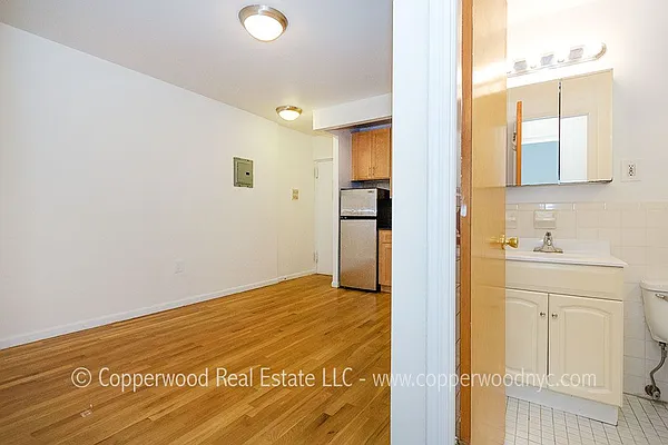 Rented by Copperwood Real Estate | media 13