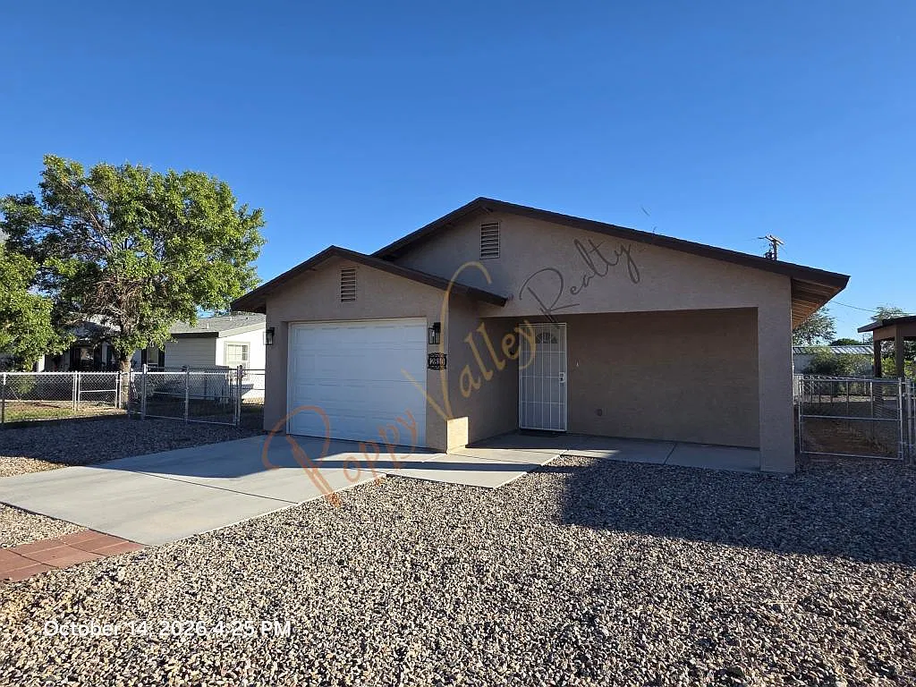 2810 Lass Ave — Photo 1