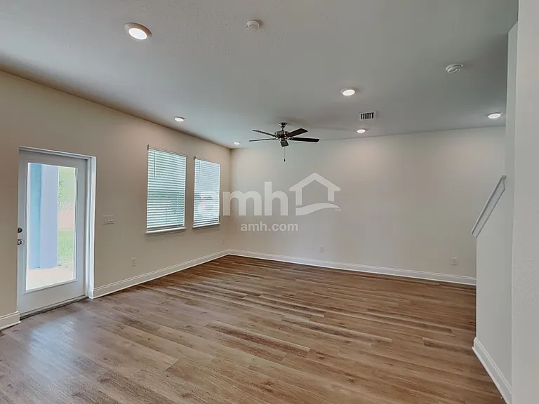2578 Sunrise Landing Loop — Photo 8