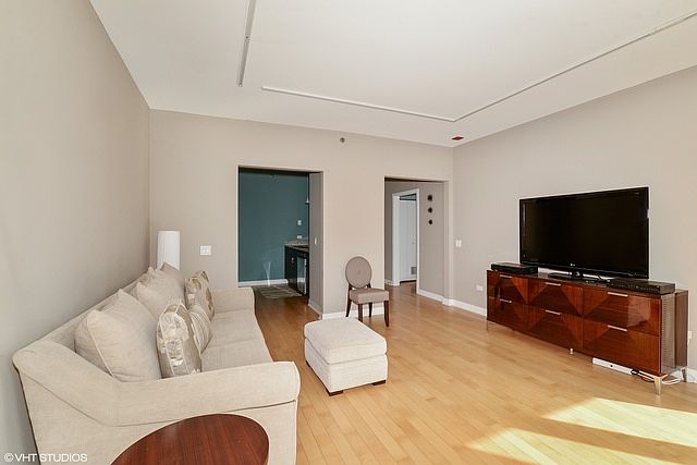 1st image of 8 E Randolph St Unit 3006