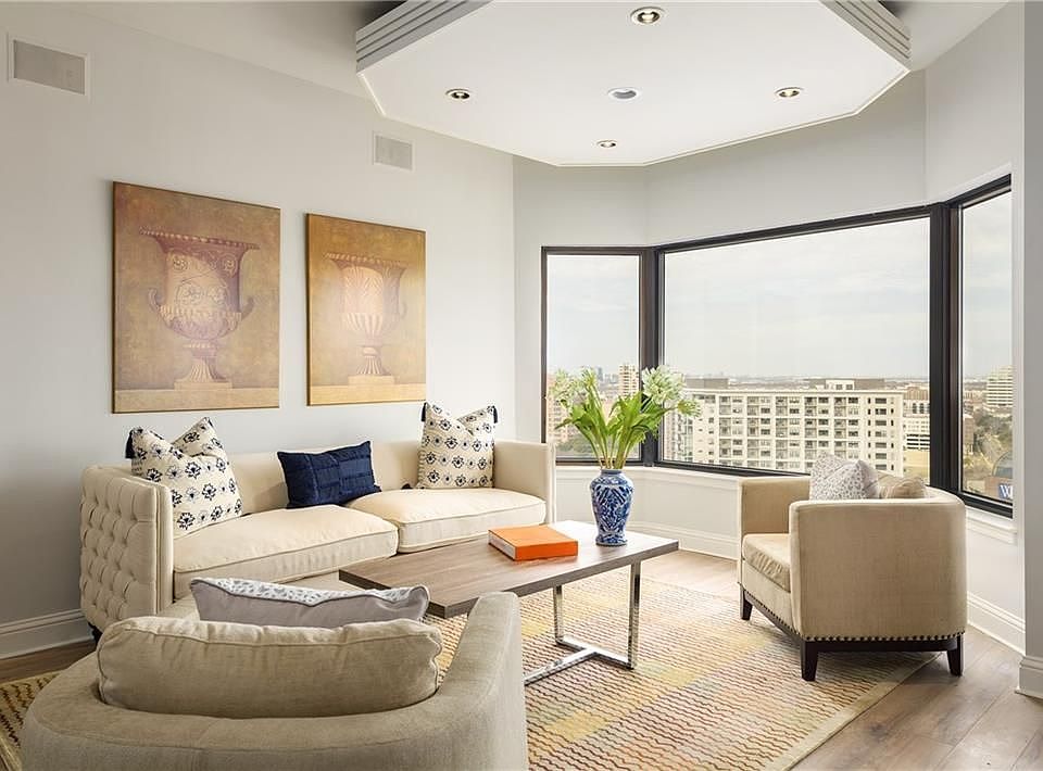 1st image of 3030 McKinney Ave APT 1803