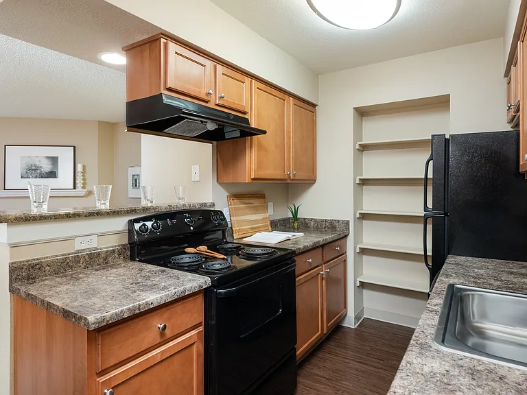 Concordia Apartments — Photo 5