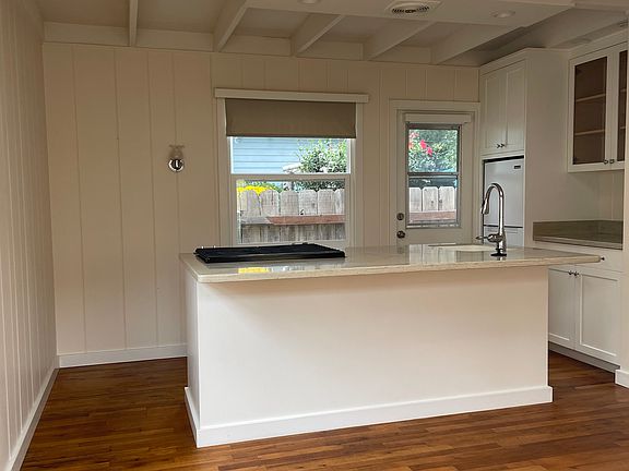 5th image of 4919 Del Monte Ave