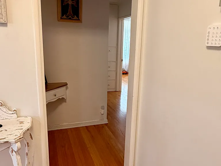 1611 Larco Way — Photo 7
