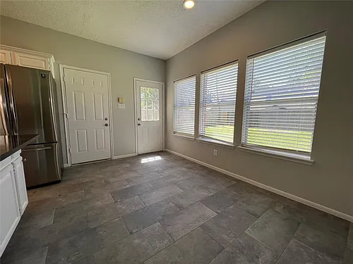 16430 Elmwood Point Ln Photo 1