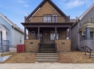 2466 North 33rd STREET, Milwaukee, WI 53210