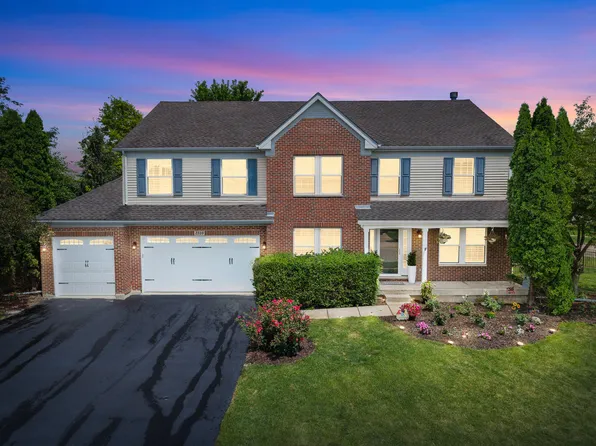 2310 Dean St, Sycamore, IL 60178