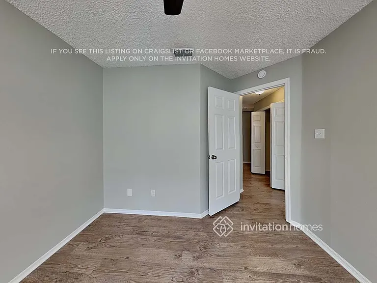 1006 Henson Ct — Photo 13