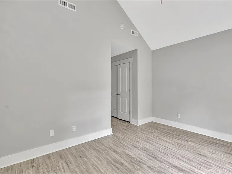 5414 High St — Photo 5