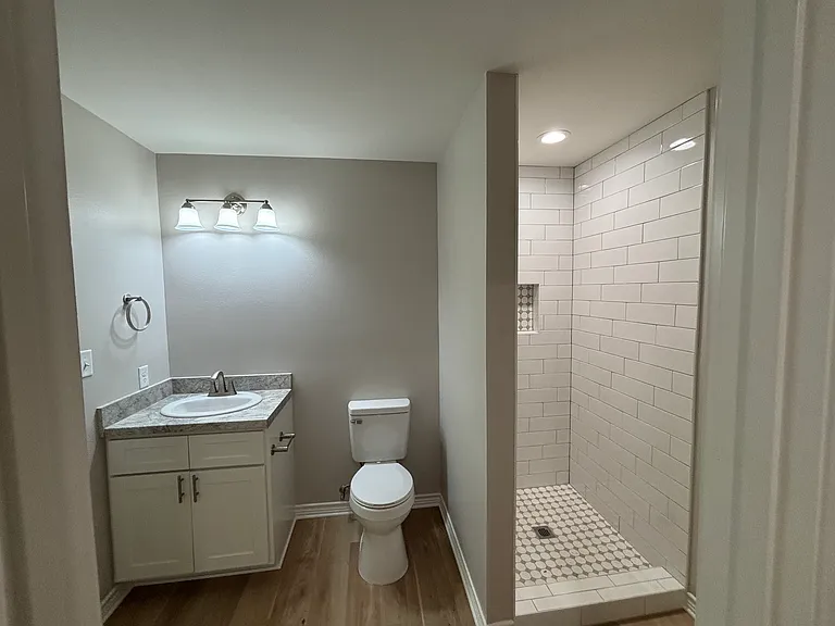 1836 Melba Dr — Photo 5