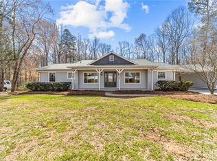 7769 Alcorn Rd, Oak Ridge, NC 27310