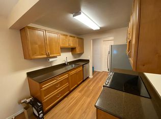 700 N 160th St APT A103, Shoreline, WA 98133