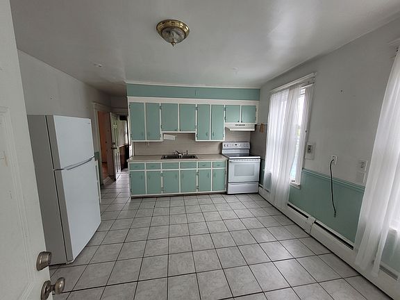 Large Kitchen