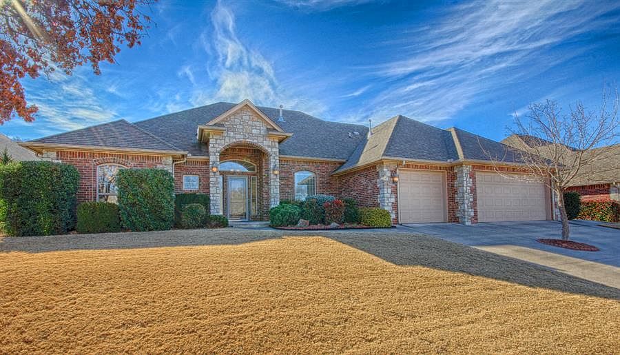 1st image of 4216 NE 140th Pl