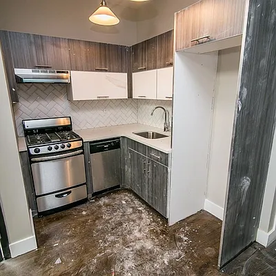 Rented by Nooklyn NYC LLC | media 18