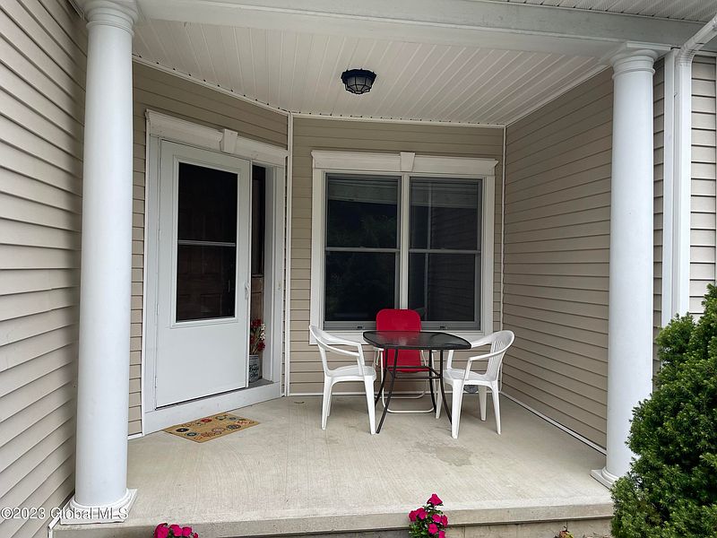 2nd image of 41 Rockrose Drive