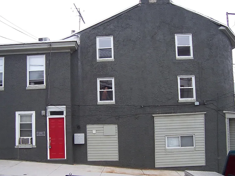 4745 Umbria St #2M — Photo 3