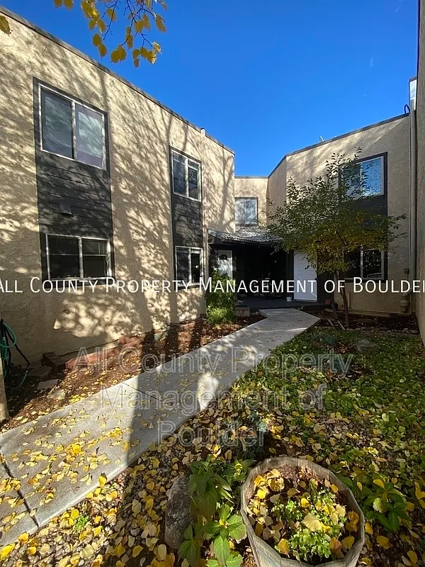 2 bed, 3.0 bath, 1708 sqft, $2,650 — Photo 4