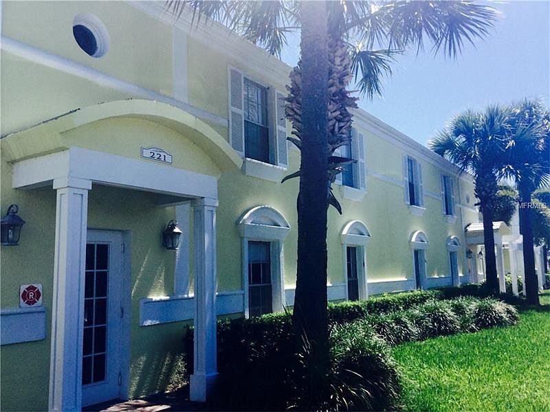 1st image of 221 Pompano Dr SE APT B