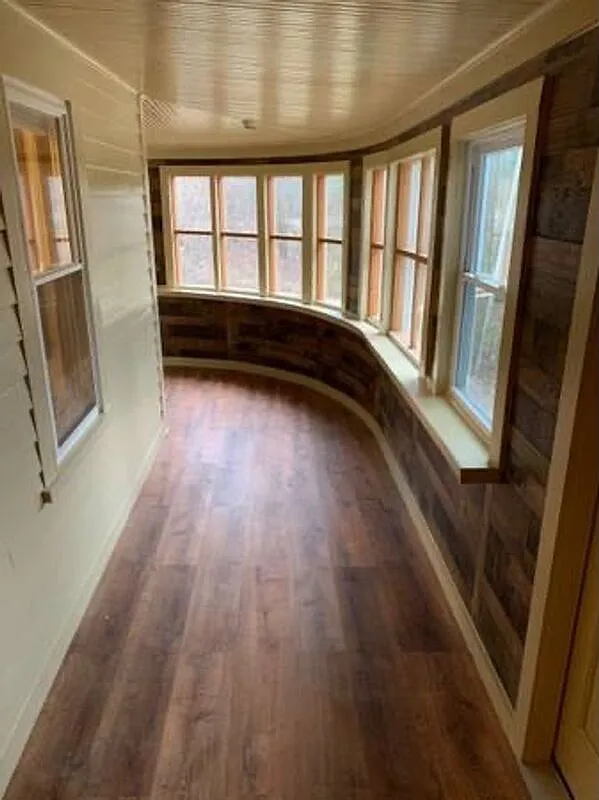 2 bed, 1.5 bath, $1,800 — Photo 4