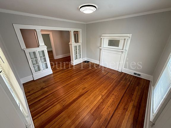 4th image of 1100 Franklin St
