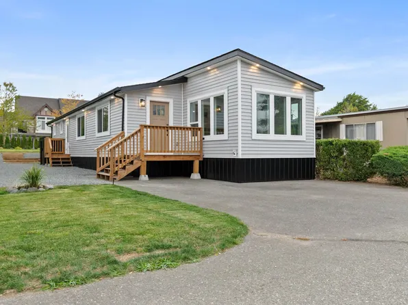 45640 Watson Rd #15, Chilliwack, BC V2R 3P9