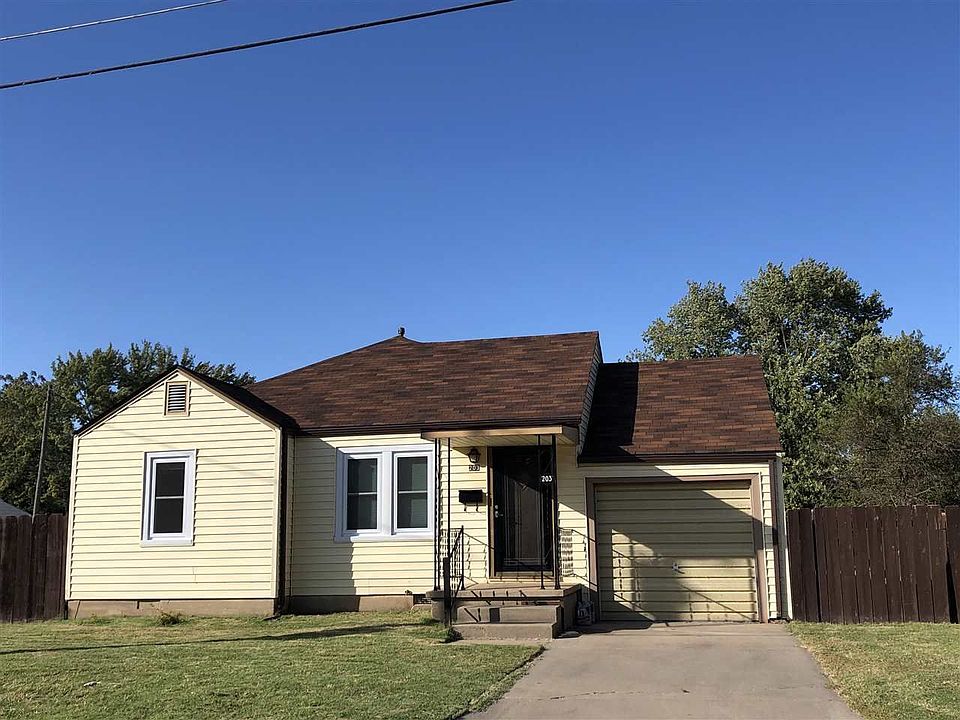1st image of 203 E 21st St