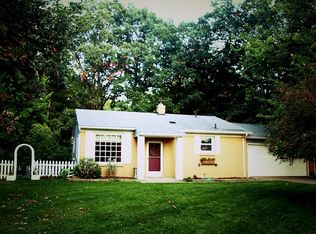 5664 Blaine Ave SE, Kentwood, MI 49508