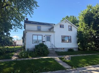 1316 16th St, Monroe, WI 53566