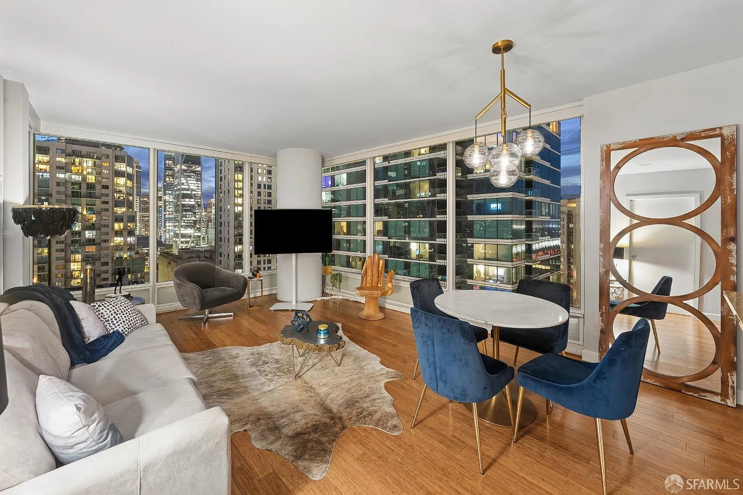 425 1st St Unit 1607 - Photo 3