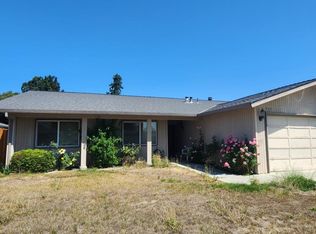 950 Peach Ct, Hollister, CA