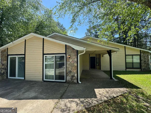 120 Squirrel Way, Atlanta, GA 30349