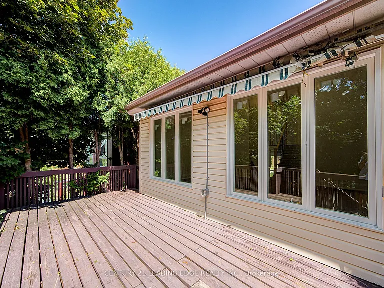 46 Hinchley Wood Grv #BASEMENT — Photo 26